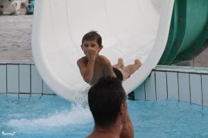 Holidays 11 - Waterslide - Stopped nose boy