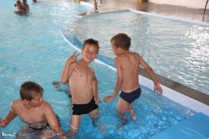 Holidays 11 - Tom - Swimming pool