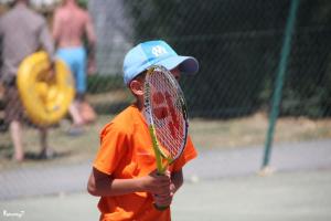 Holidays 11 - Theo - Tennis