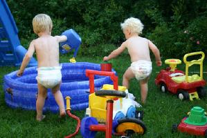 Boys in diapers 02