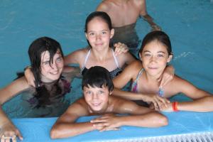 Holidays 11 - Erw - 08-23 Swimming pool