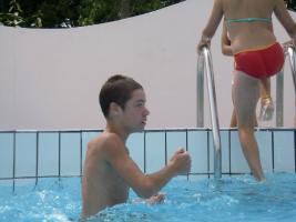 Holidays 09 - Swimming pool