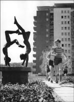 Krepp, Siegfried (born in 1930), sculpture of 2 boys, 1970, can be viewed in Eisenhuttenstadt (ex Stalinstadt) and in Rostock
