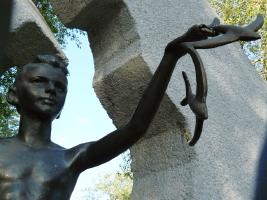 Unknown Sculptors (Ukraine, Crimea, Eupatoria - monument to the memory of Chernobyl)